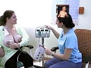 Pretty nurse shows chubby stepmom how to squeeze milk from tits