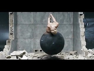 Wrecking Ball, HD Videos, Miley Cyrus, Nipples