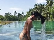 Padma Laskshmi wet in bikini, short clip