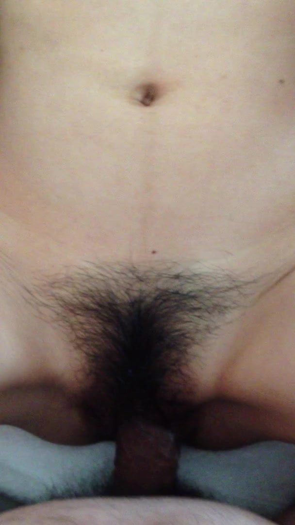Fucking a Chinese Spread Hairy Pussy 