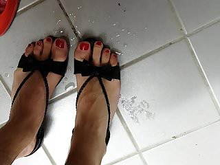 On red toenails an high heels...