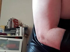 Horny leather gloves cum 